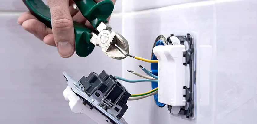 Outlet and Switch Repair Services in Atlanta